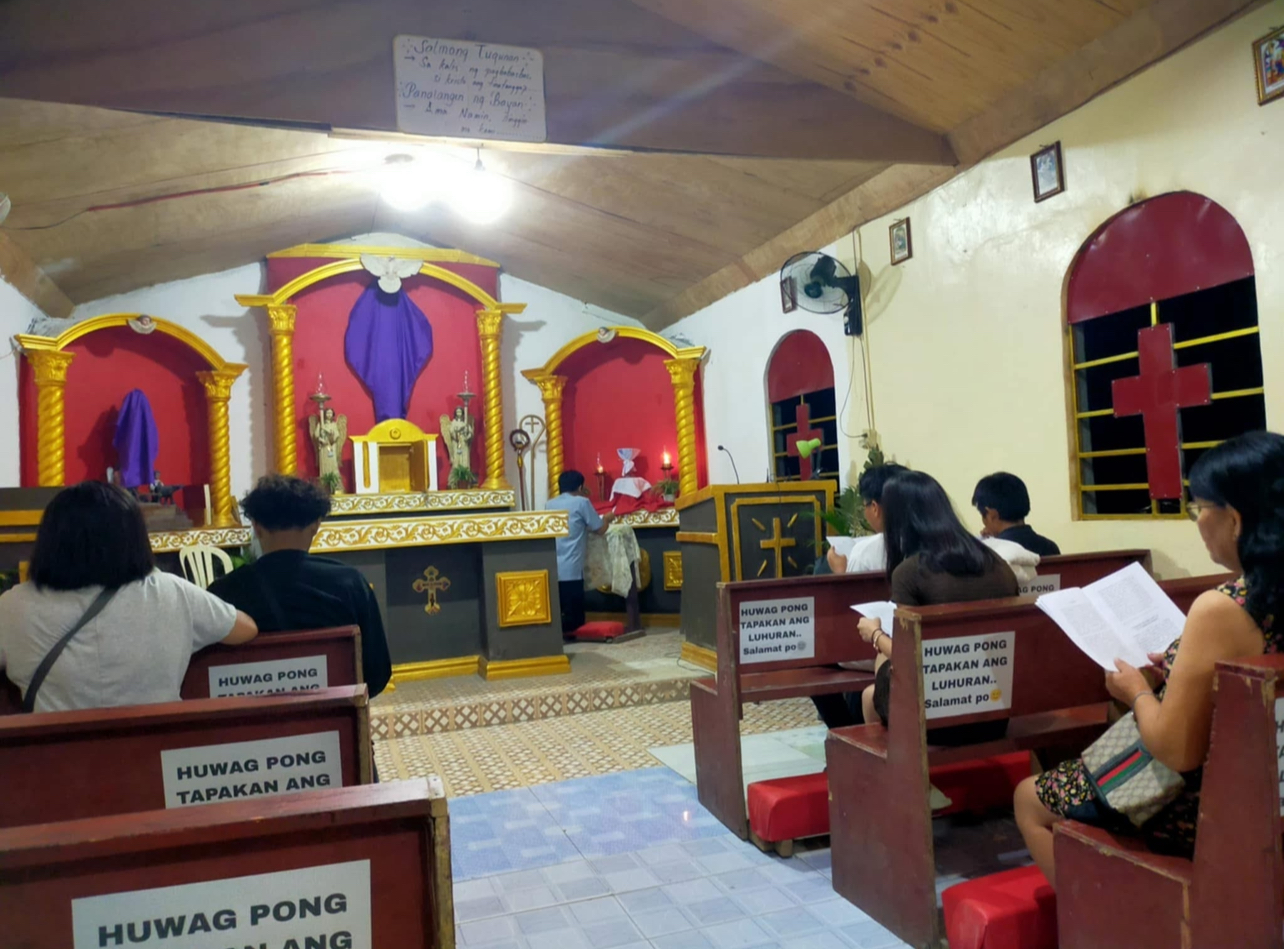UOCEA liturgy and fellowship